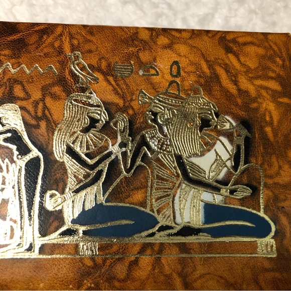 Hand Crafted Leather Egyptian Keepsake Box - Picture 12 of 16